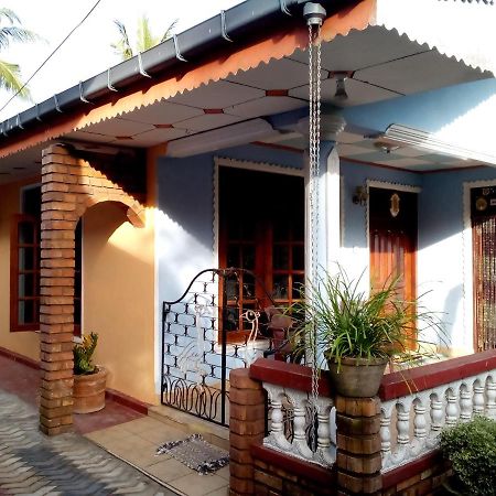 Nimal'S House Hotel Dikwella Ngoại thất bức ảnh